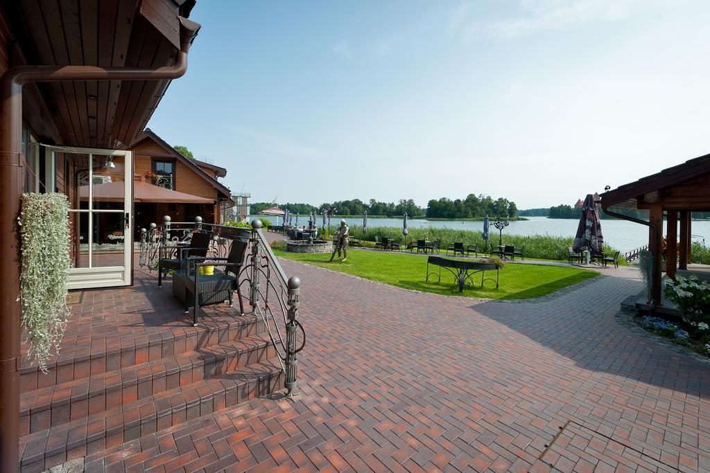 Viva Trakai Hotel ภายนอก รูปภาพ